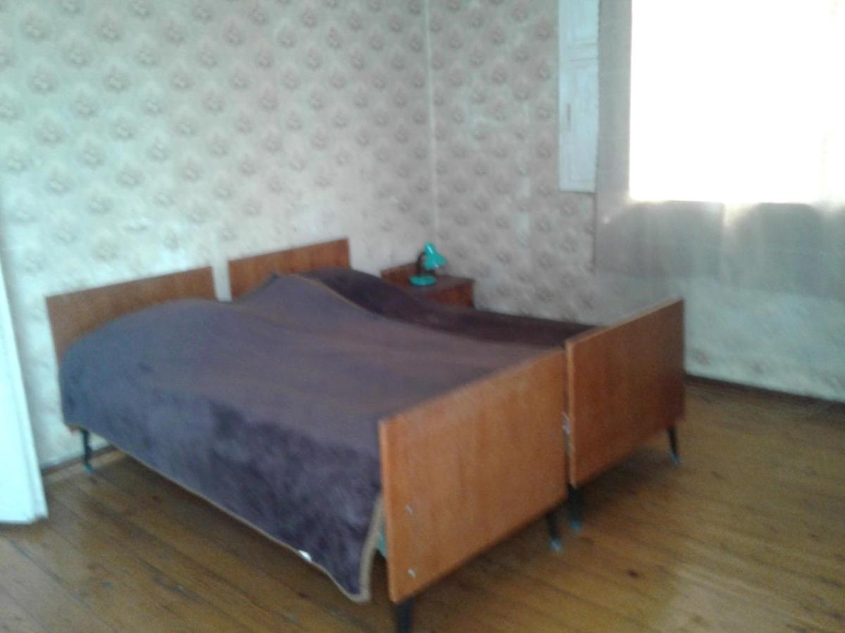 Levani'S Guesthouse Zugdidi Ngoại thất bức ảnh