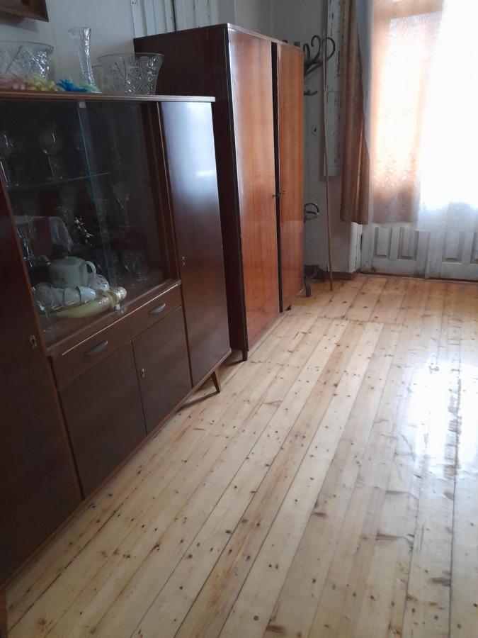 Levani'S Guesthouse Zugdidi Ngoại thất bức ảnh